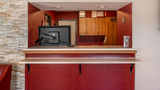 Red Roof Inn Queensbury Lobby