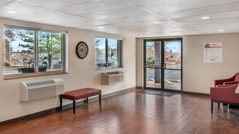 <b>Red Roof Inn Queensbury Lobby</b>. Images powered by <a href="https://www.leonardoworldwide.com/" title="Leonardo Worldwide" target="_blank">Leonardo</a>.