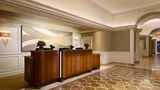<b>Houston Grand Hotel - River Oaks Lobby</b>. Images powered by <a href="https://www.leonardoworldwide.com/" title="Leonardo Worldwide" target="_blank">Leonardo</a>.