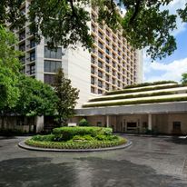 Houston Grand Hotel - River Oaks