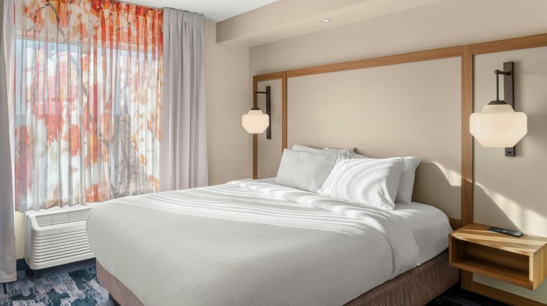 <b>Fairfield Inn & Suites Marion Room</b>. Images powered by <a href="https://www.leonardoworldwide.com/" title="Leonardo Worldwide" target="_blank">Leonardo</a>.