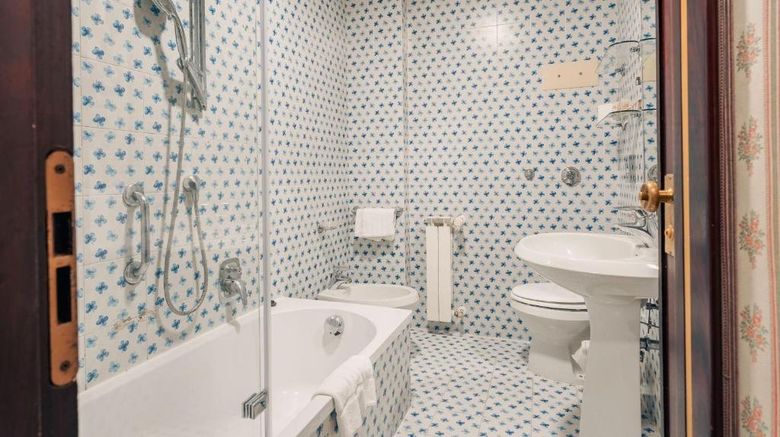 <b>Garden Hotel Michelangelo Room</b>. Images powered by <a href="https://www.leonardoworldwide.com/" title="Leonardo Worldwide" target="_blank">Leonardo</a>.