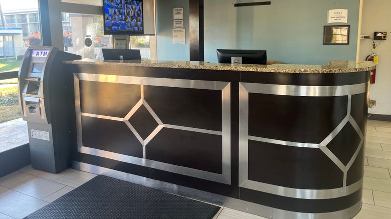 <b>Red Roof Inn Gastonia Lobby</b>. Images powered by <a href="https://www.leonardoworldwide.com/" title="Leonardo Worldwide" target="_blank">Leonardo</a>.