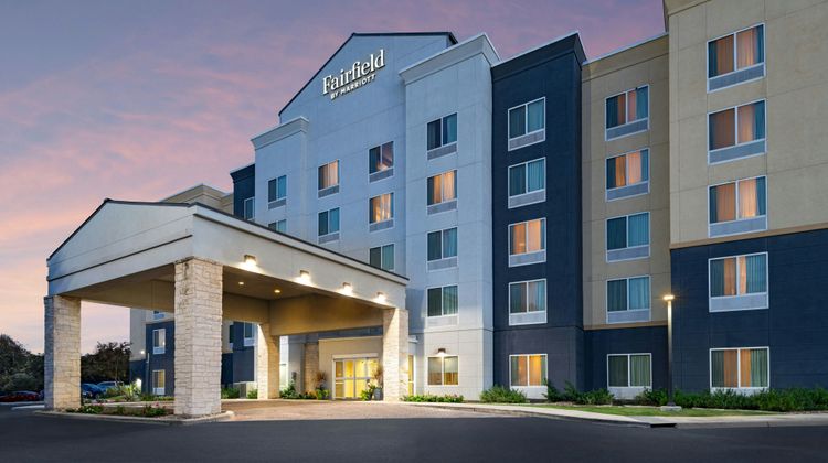 Fairfield Inn & Suites San Antonio NE Exterior
