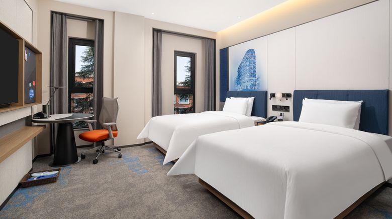 <b>Hampton Inn Shanghai Lujiazui Yinding Room</b>. Images powered by <a href="https://www.leonardoworldwide.com/" title="Leonardo Worldwide" target="_blank">Leonardo</a>.