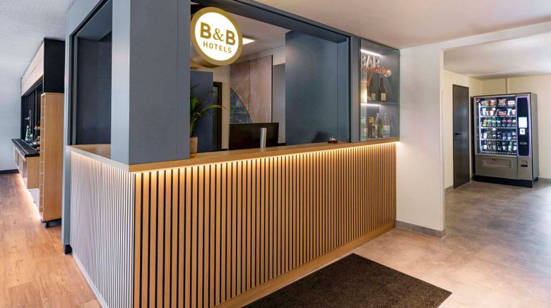 <b>B&B Hotel Leipzig Schoenfeld Lobby</b>. Images powered by <a href="https://www.leonardoworldwide.com/" title="Leonardo Worldwide" target="_blank">Leonardo</a>.