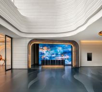 Renaissance Hotel Korla Lobby