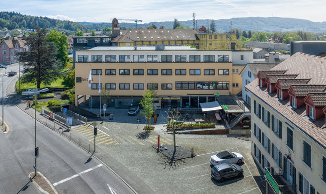 B Smart hotel Schonenwerd Exterior