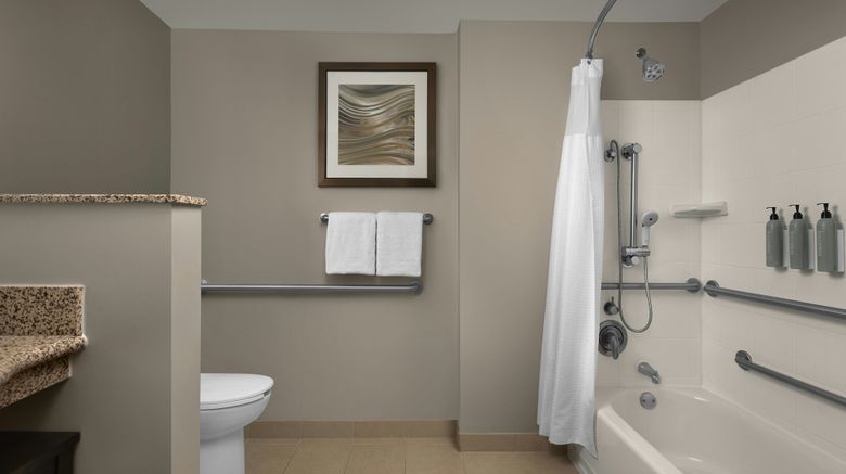<b>Courtyard by Marriott Airport Room</b>. Images powered by <a href="https://www.leonardoworldwide.com/" title="Leonardo Worldwide" target="_blank">Leonardo</a>.