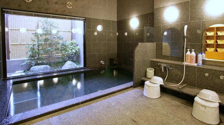 Hotel Route-Inn Kanda Ekimae Spa