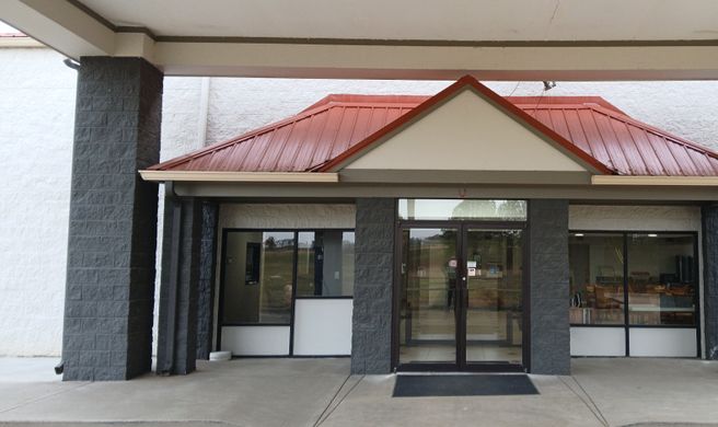 Red Roof Inn Leeds Exterior