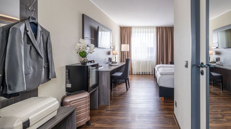 <b>Hotel Grevenbroich Room</b>. Images powered by <a href="https://www.leonardoworldwide.com/" title="Leonardo Worldwide" target="_blank">Leonardo</a>.