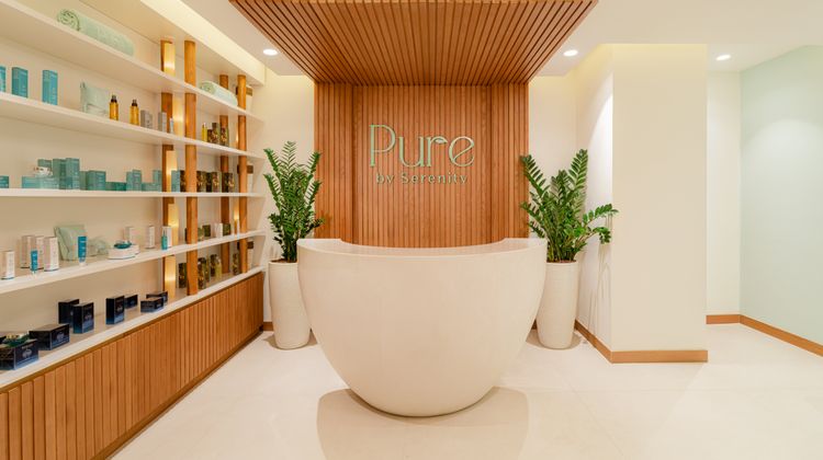 Th8 Palm Dubai Beach Resort,Vignette Col Spa