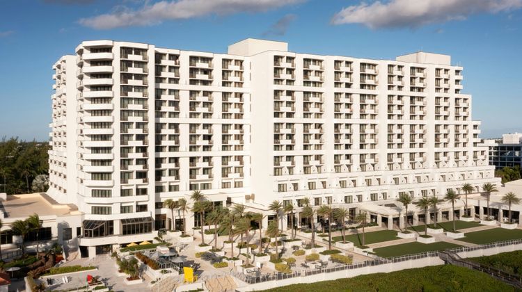 Fort Lauderdale Marriott Harbor Beach Exterior