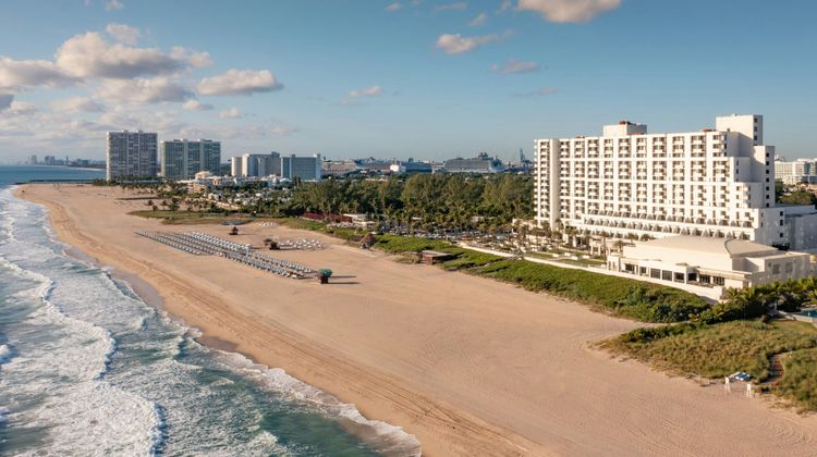 Fort Lauderdale Marriott Harbor Beach Beach