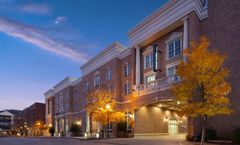Courtyard by Marriott Green Hills