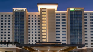 Holiday Inn Express Galleria Area