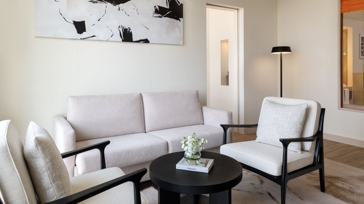 Yas Plaza Marina Suite
