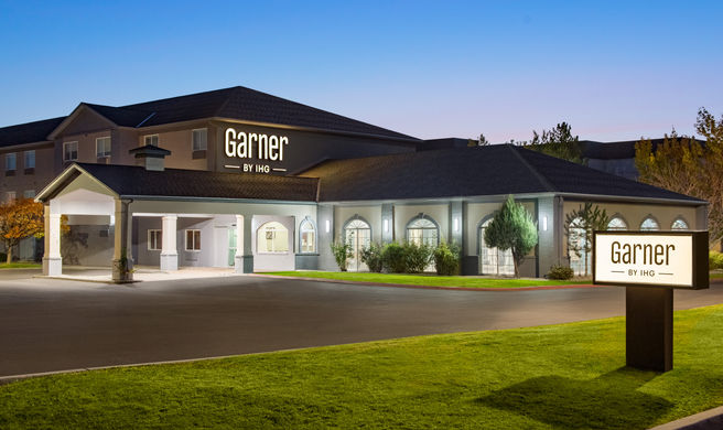 Garner Hotel Salt Lake City Airport Exterior