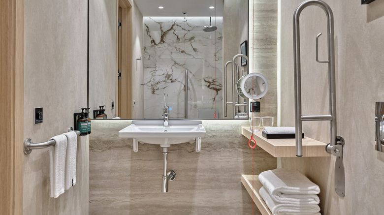 <b>Crowne Plaza Dushanbe Room</b>. Images powered by <a href="https://www.leonardoworldwide.com/" title="Leonardo Worldwide" target="_blank">Leonardo</a>.