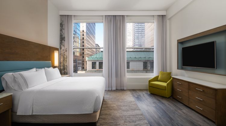 EVEN Hotel Pittsburgh Downtown Room