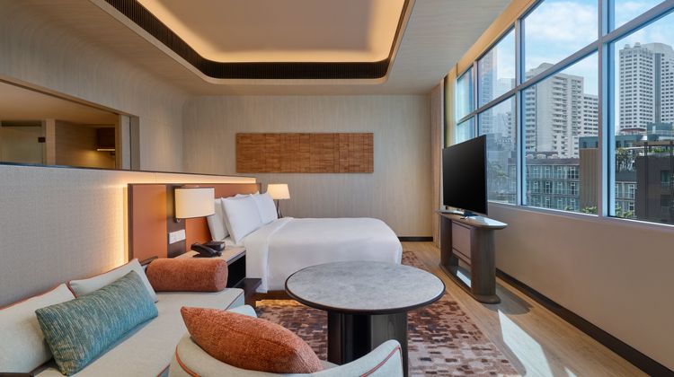 DoubleTree by Hilton Bangkok Ploenchit Room