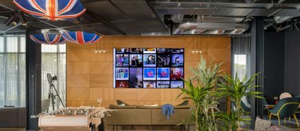 Moxy London Heathrow Airport Exterior