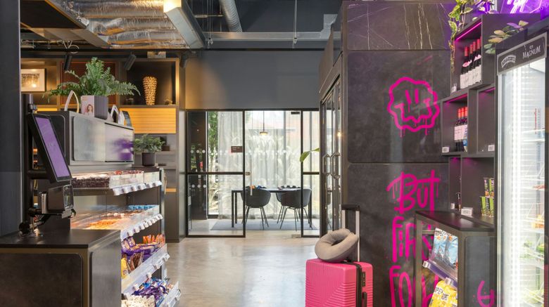 <b>Moxy London Heathrow Airport Restaurant</b>. Images powered by <a href="https://www.leonardoworldwide.com/" title="Leonardo Worldwide" target="_blank">Leonardo</a>.