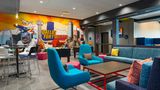 <b>Tru by Hilton Irving DFW Lobby</b>. Images powered by <a href="https://www.leonardoworldwide.com/" title="Leonardo Worldwide" target="_blank">Leonardo</a>.