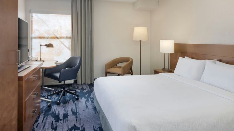 Fairfield Inn by Marriott Room