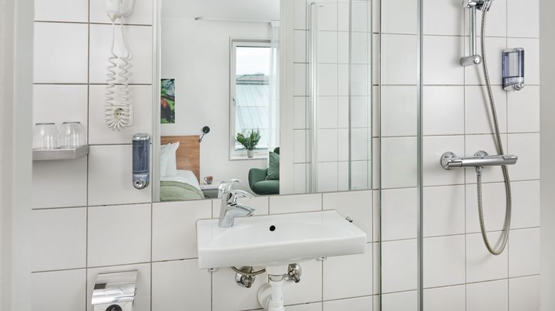 <b>Smarthotel Tromso Room</b>. Images powered by <a href="https://www.leonardoworldwide.com/" title="Leonardo Worldwide" target="_blank">Leonardo</a>.