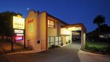 Ascot Epsom Motel Exterior