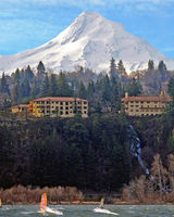 Columbia Cliff Villas Hotel