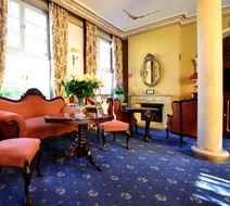 Podewils Hotel Old Town Lobby