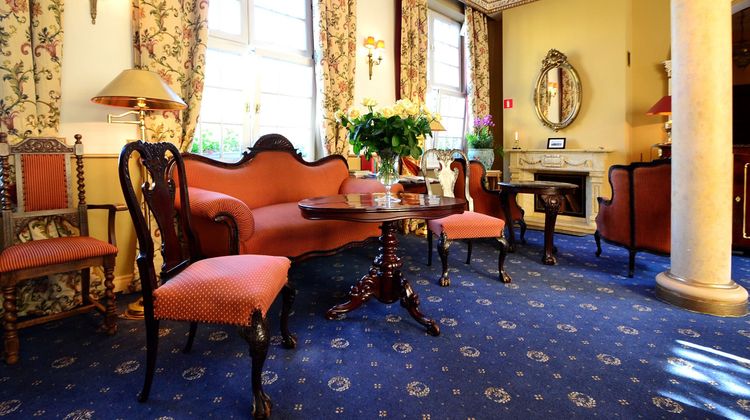 Podewils Hotel Old Town Lobby