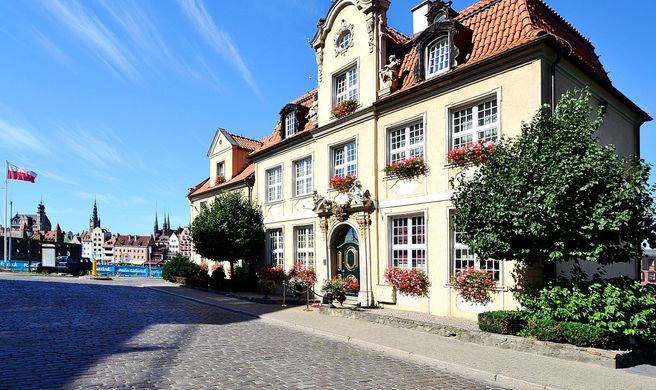 Podewils Hotel Old Town Exterior