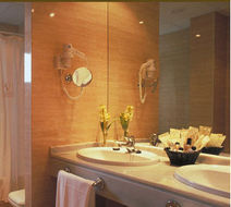 Avenida Hotel Room