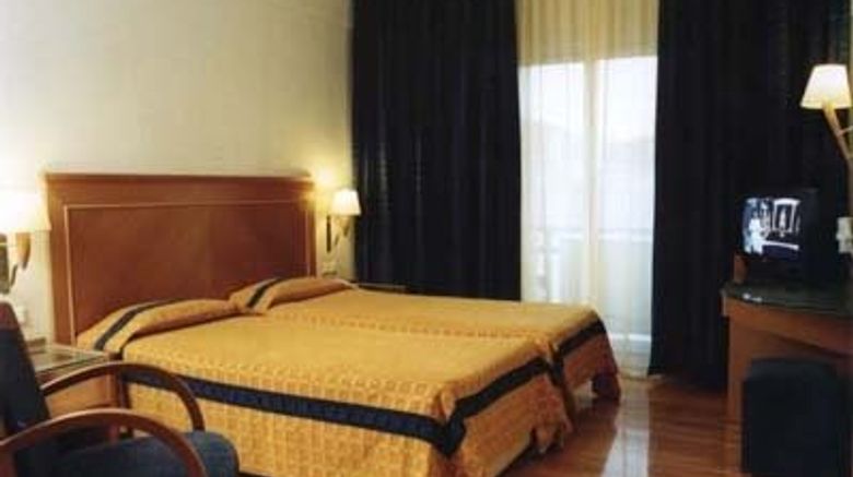 <b>Plaka Hotel Room</b>. Images powered by <a href="https://www.leonardoworldwide.com/" title="Leonardo Worldwide" target="_blank">Leonardo</a>.