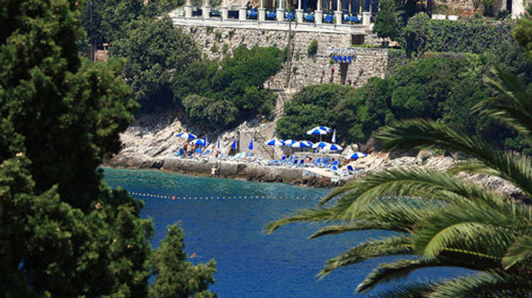 Hotel More Exterior