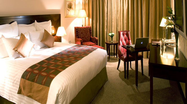 <b>Savoy Hotel Room</b>. Images powered by <a href="https://www.leonardoworldwide.com/" title="Leonardo Worldwide" target="_blank">Leonardo</a>.
