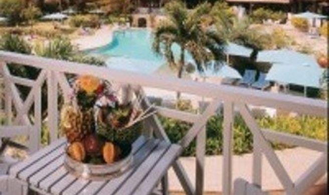 Labadi Beach Hotel Exterior