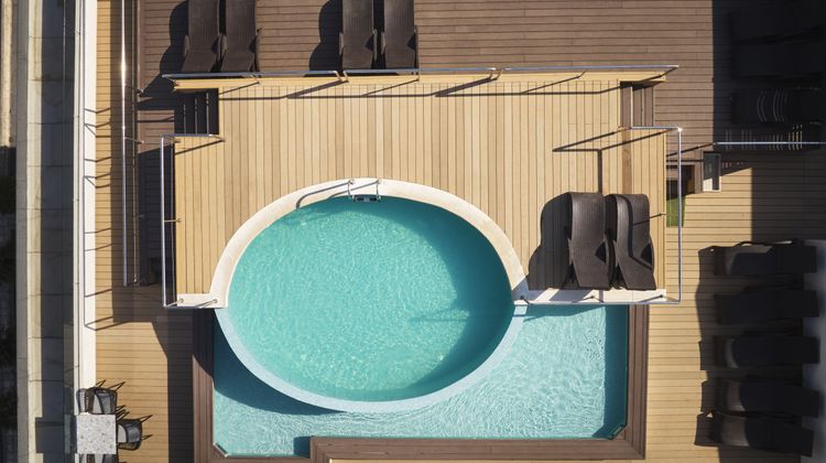Candia Hotel Pool