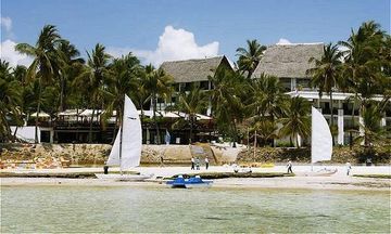Voyager Beach Resort