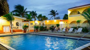 Coconut Inn