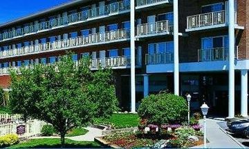 Riveredge Resort Hotel