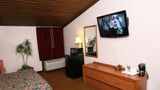 Ontario Airport Inn Room