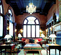 Canyon Ranch Lenox Lobby