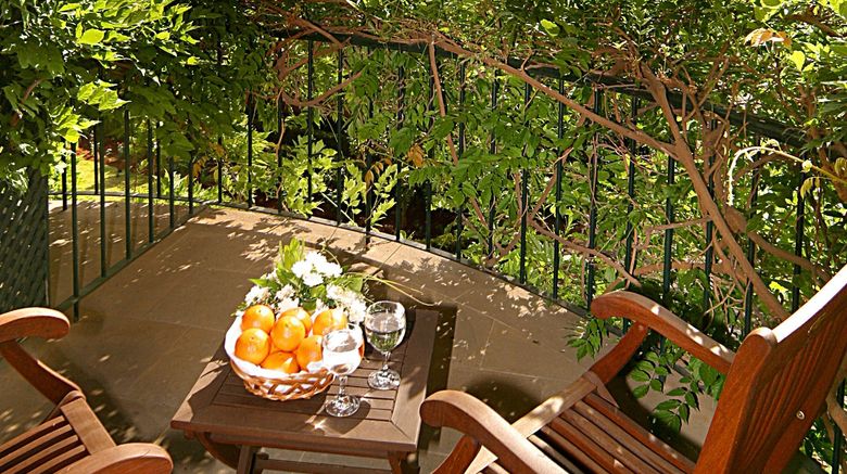 <b>Quinta da Bela Vista Estalagem Room</b>. Images powered by <a href="https://www.leonardoworldwide.com/" title="Leonardo Worldwide" target="_blank">Leonardo</a>.