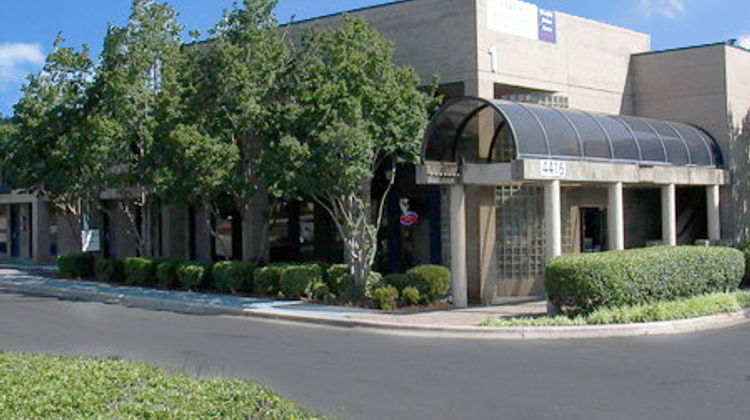 Arlington Suites Exterior