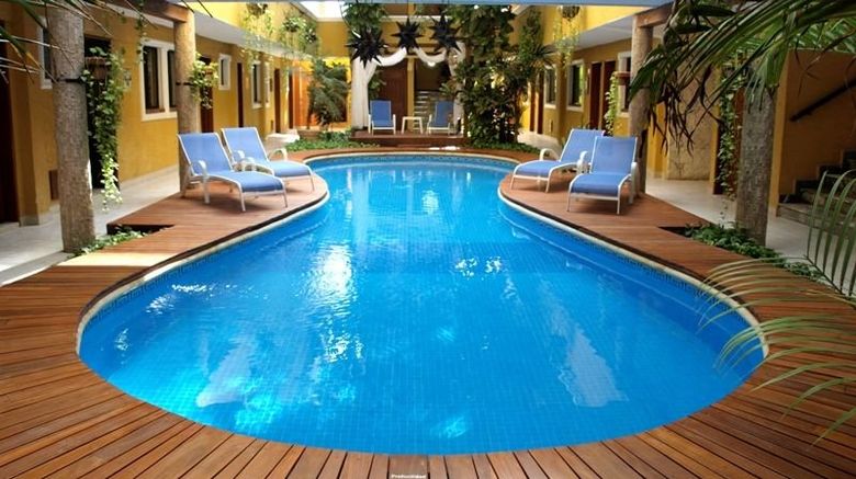 <b>Hotel Las Golondrinas Pool</b>. Images powered by <a href="https://www.leonardoworldwide.com/" title="Leonardo Worldwide" target="_blank">Leonardo</a>.